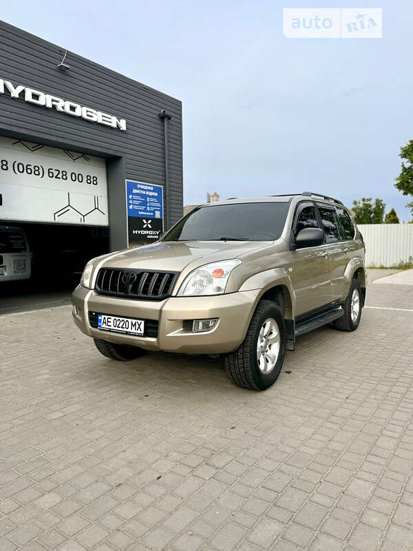 2005 toyota land cruiser prado