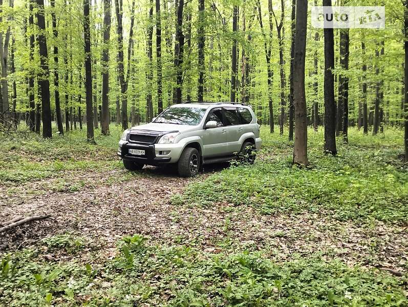 2005 toyota prado