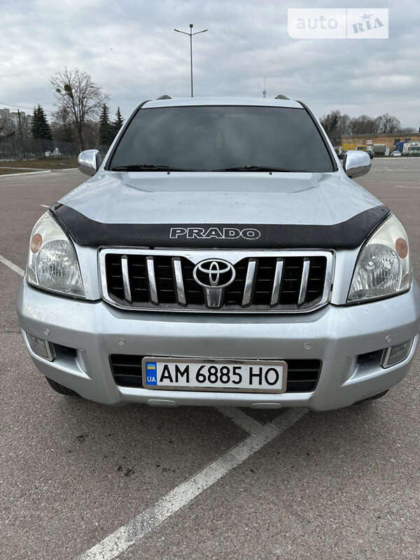 2005 toyota prado