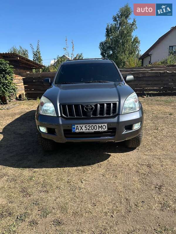 2005 toyota land cruiser prado