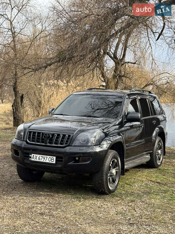 2005 toyota land cruiser prado