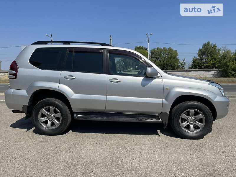 2006 toyota land cruiser