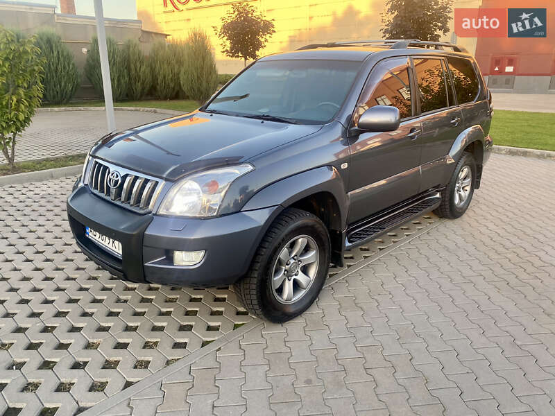 2005 toyota land cruiser 120
