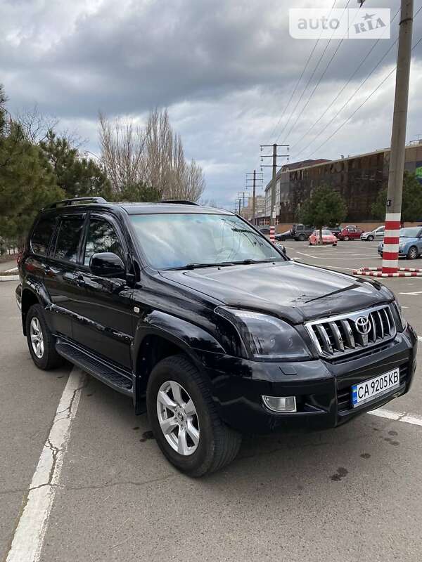 2005 toyota land cruiser