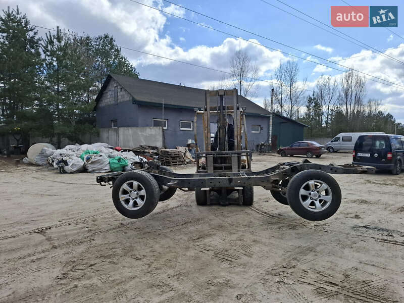 2005 toyota land cruiser 120