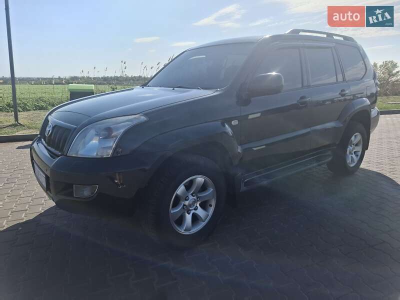 2005 toyota land cruiser