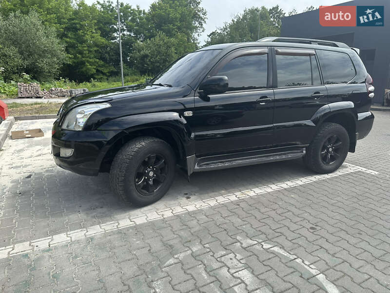 2004 toyota land cruiser