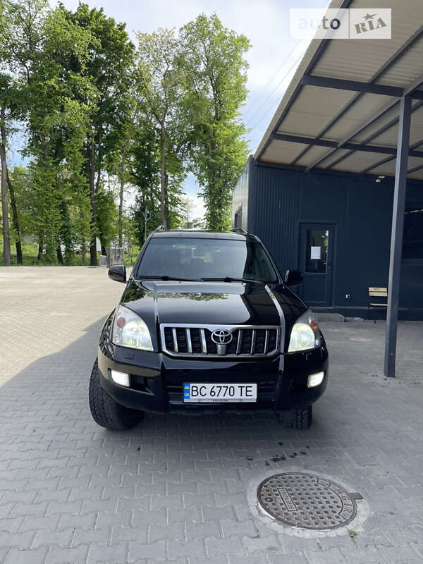 2005 toyota land cruiser prado