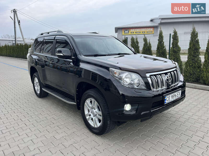 2011 toyota land-cruiser-