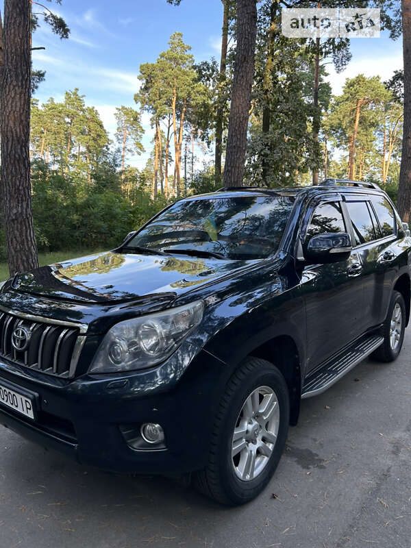 2011 toyota land cruiser prado