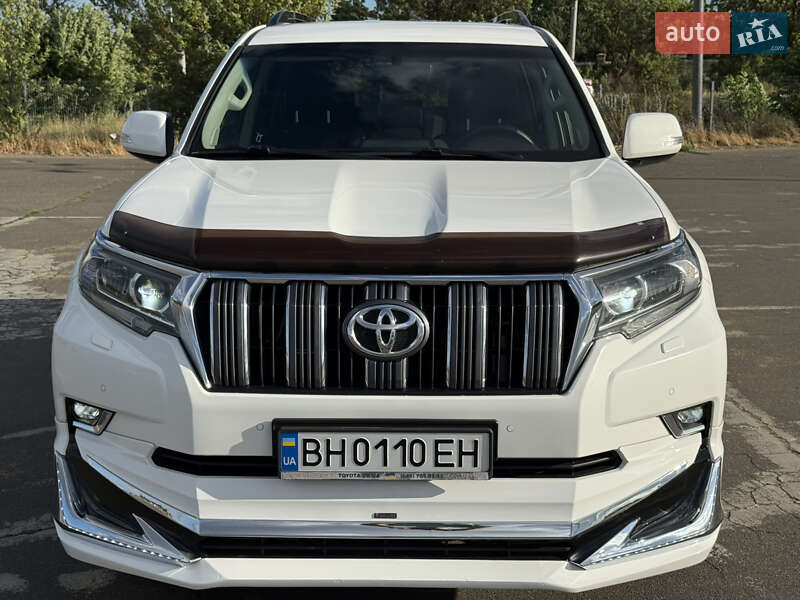 2019 toyota land cruiser 150