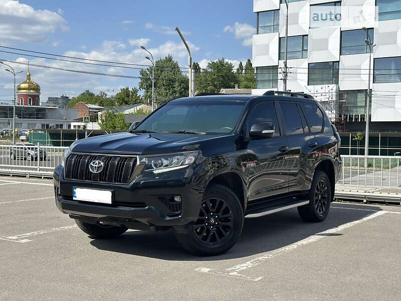 2021 toyota land-cruiser-prado-150