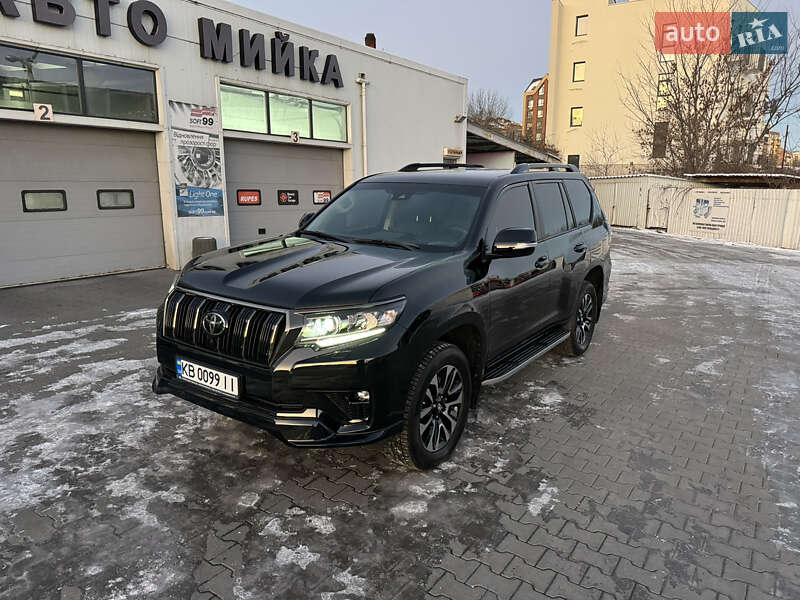 2021 toyota land cruiser prado