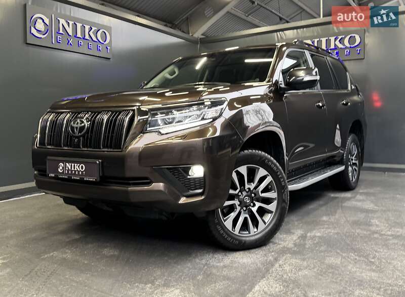 2022 toyota land cruiser prado 150