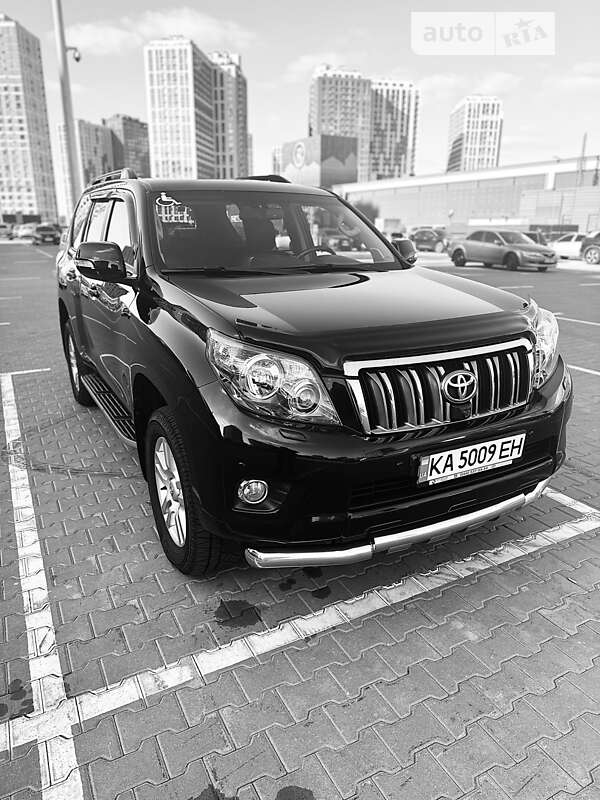 2011 toyota land cruiser prado