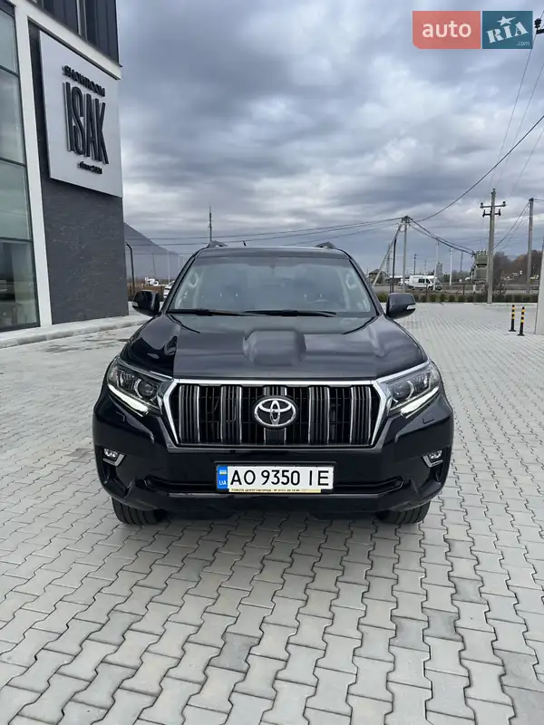 2019 toyota land cruiser prado 150