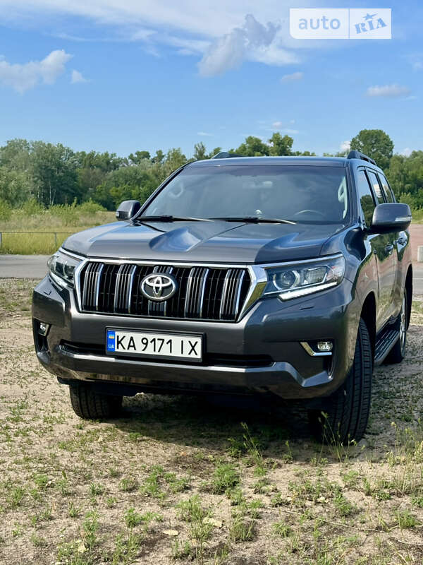 2019 toyota land cruiser prado 150