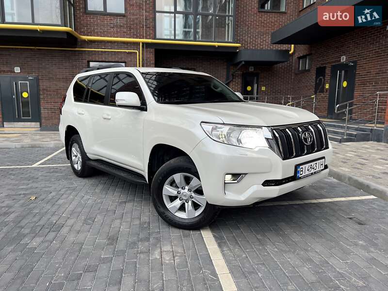 2019 toyota land cruiser 150