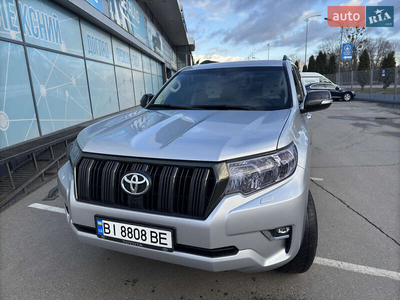 2019 toyota land cruiser prado 150