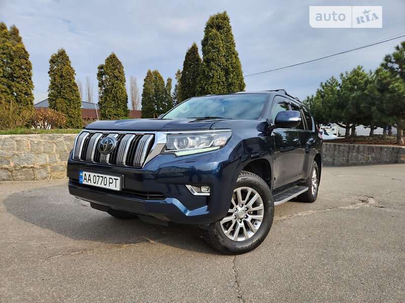 2019 toyota land cruiser 150