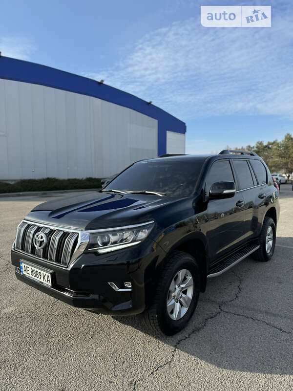 2020 toyota land cruiser prado