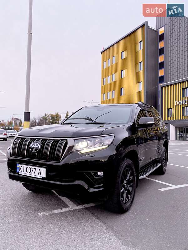 2021 toyota land cruiser prado 150