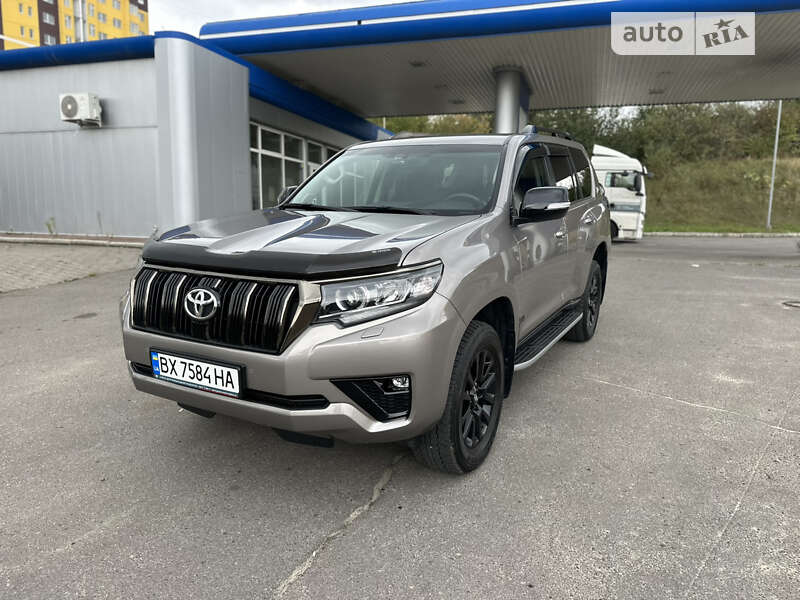 2021 toyota land cruiser prado 150