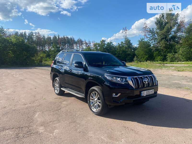 2020 toyota land-cruiser-150