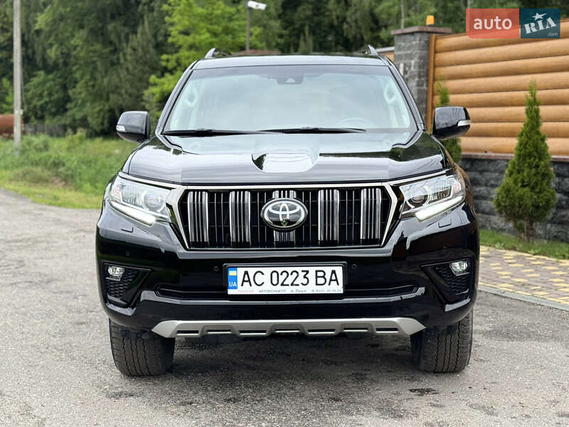 2021 toyota land-cruiser-prado-150