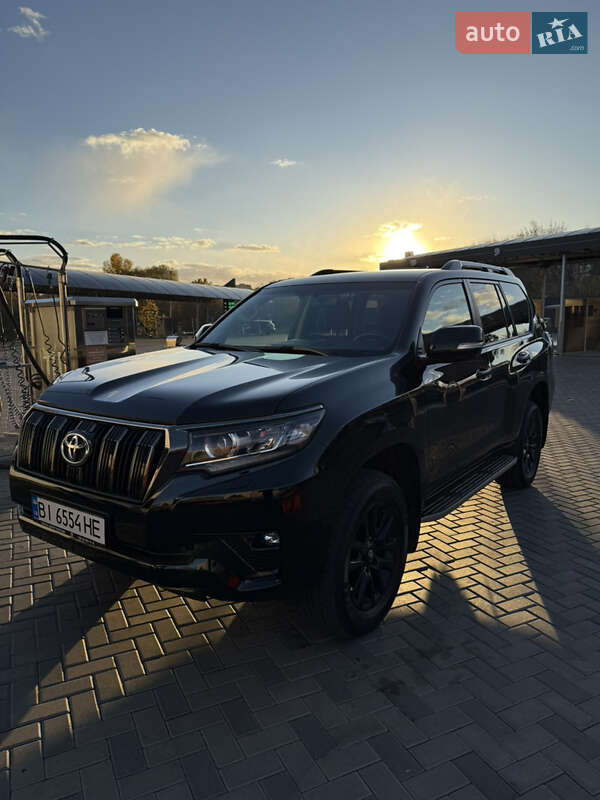2021 toyota land cruiser prado