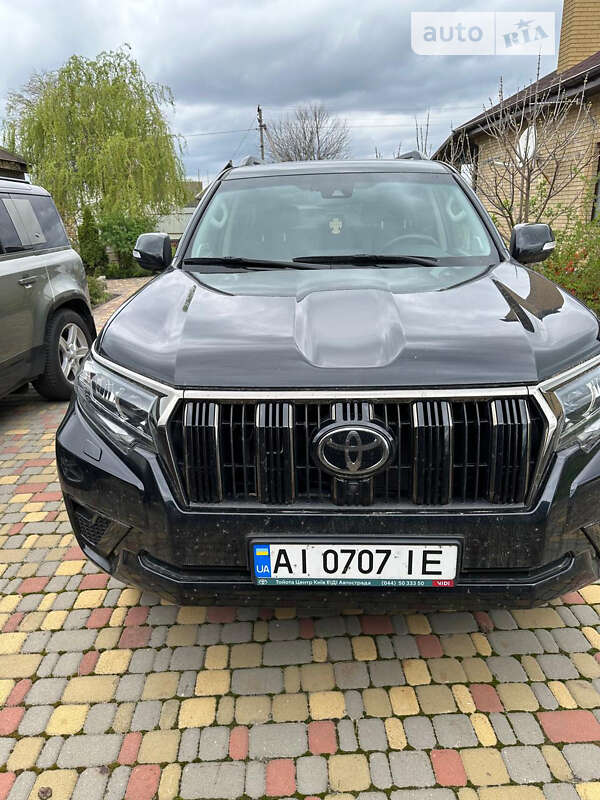 2021 toyota land cruiser prado 150