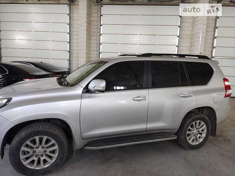 2014 toyota land cruiser prado 150