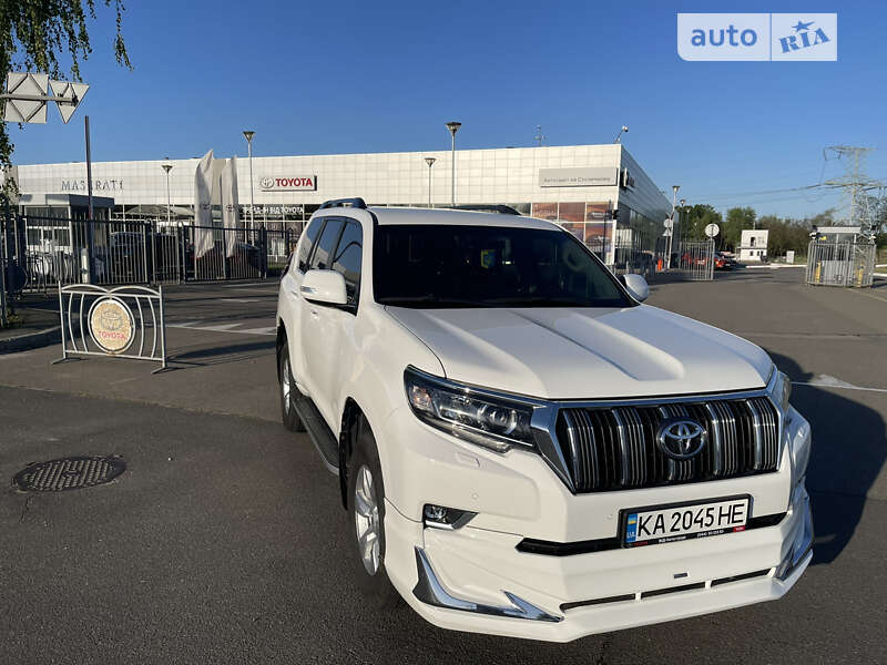 2019 toyota land cruiser prado 150