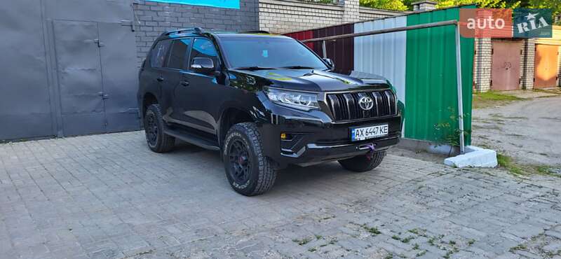 2020 toyota land-cruiser-150