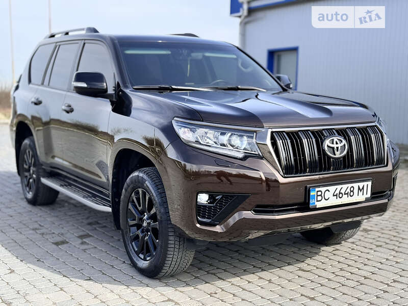 2021 toyota land cruiser prado 150