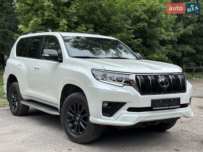 2021 toyota land cruiser prado 150