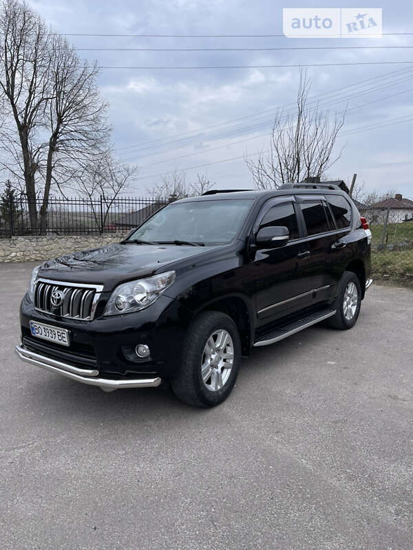 2010 toyota land cruiser prado