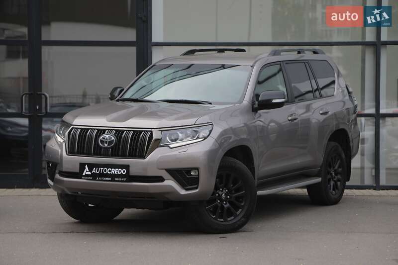 2021 toyota land cruiser prado