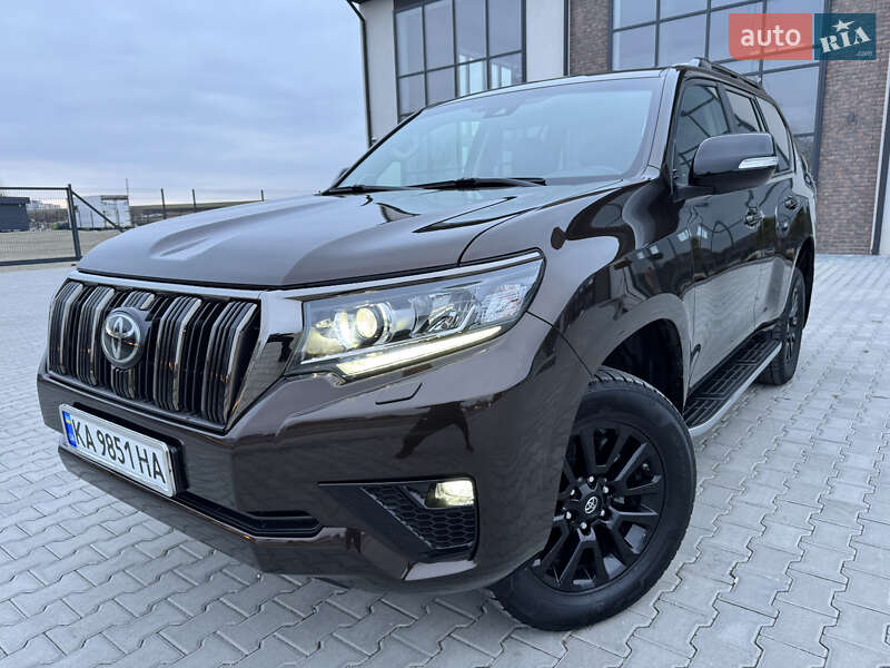 2021 toyota land cruiser prado 150