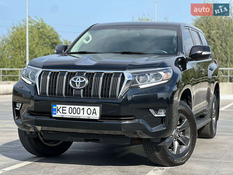 2019 toyota land cruiser prado