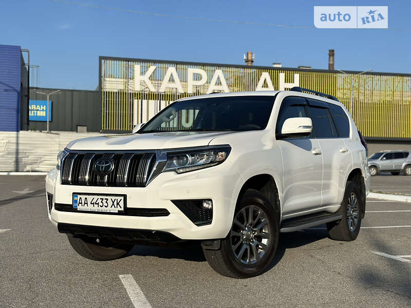 2019 toyota land cruiser prado 150