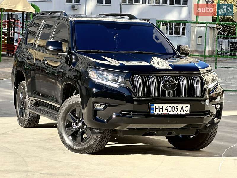 2019 toyota land cruiser prado