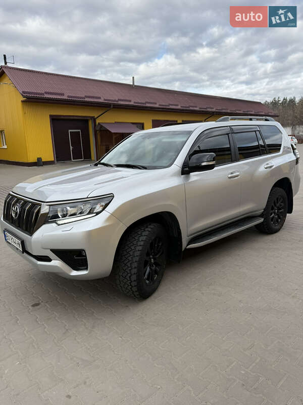 2021 toyota land cruiser prado 150