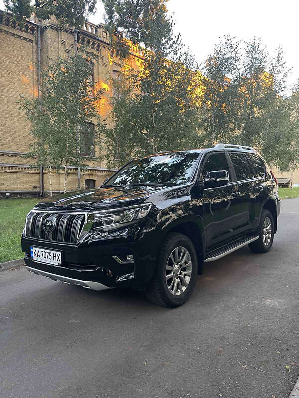 2019 toyota land cruiser prado 150