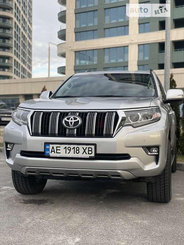 2020 toyota land cruiser prado 150