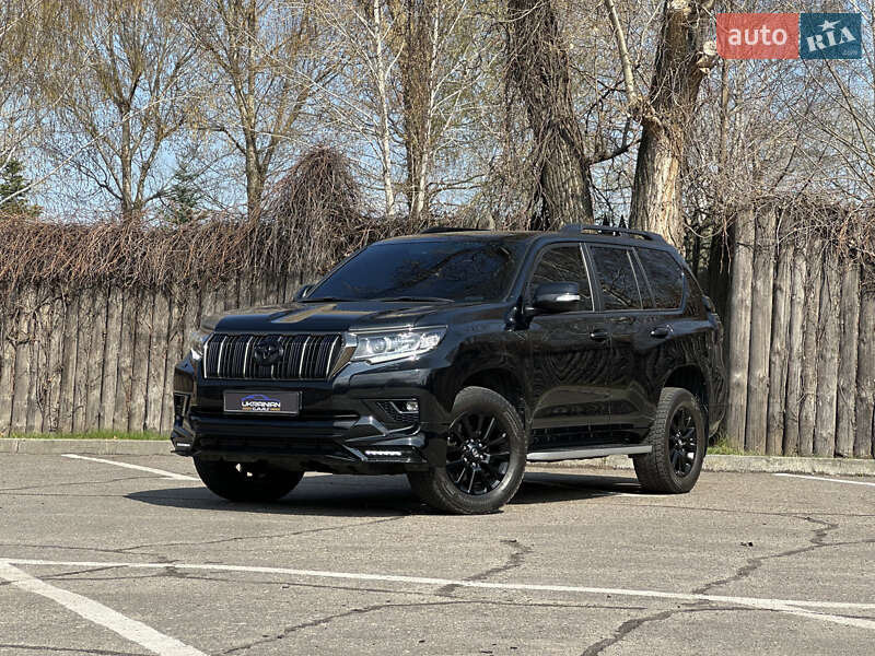 2021 toyota land cruiser 150