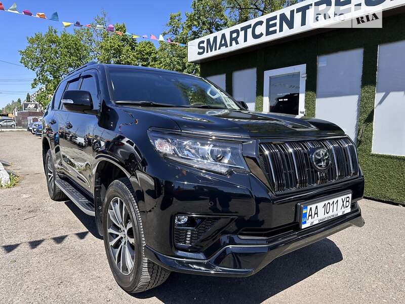 2022 toyota land cruiser prado 150