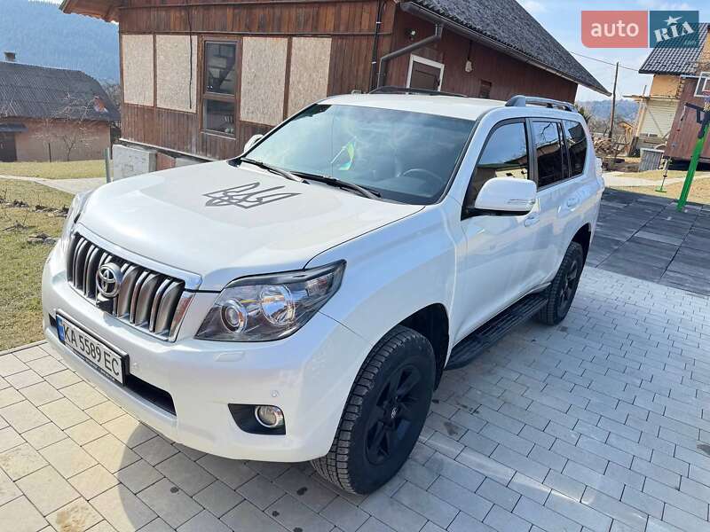 2010 toyota land-cruiser-150