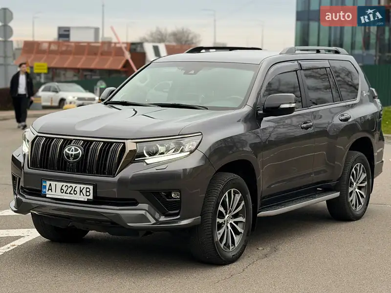 2022 toyota land cruiser 150