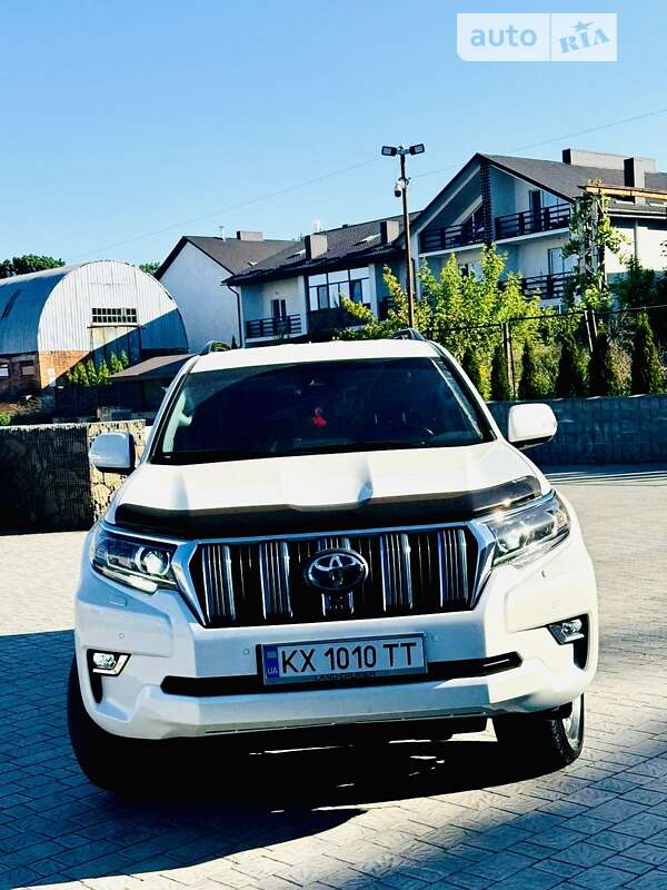 2019 toyota land cruiser prado 150